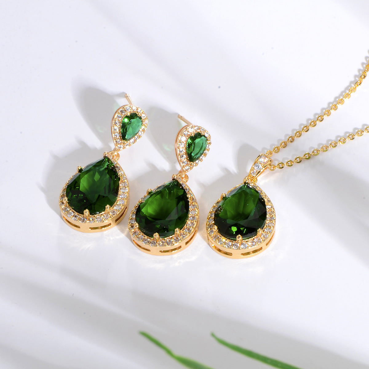 Bright Zircon Water Drop Necklace & Earrings Set – Simple Wedding Jewelry for Brides